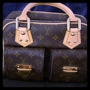 Louis Vuitton Monogram Manhatton PM